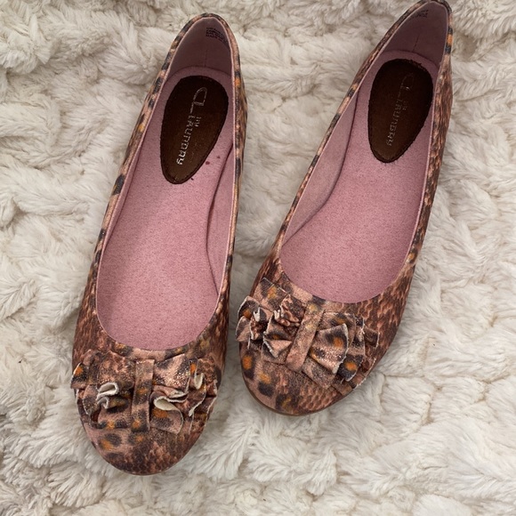 NIB animal print flats with bow 8 - Picture 2 of 5